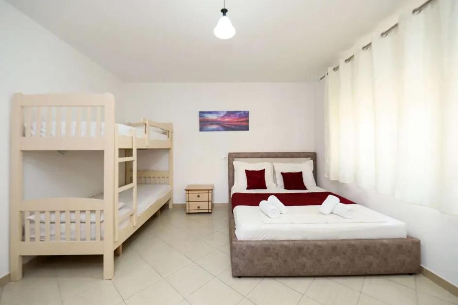 Vlorë Vila Agolli מראה חיצוני תמונה